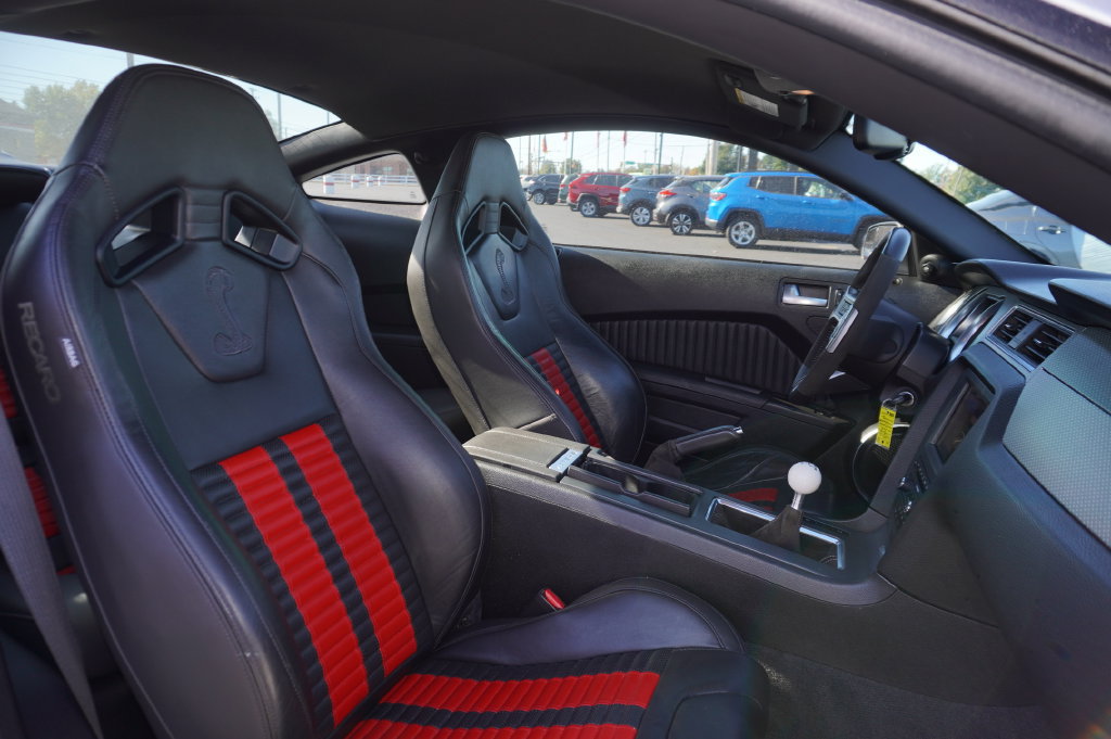 Used 2012 Ford Mustang Shelby GT500 w/ SVT Performance Pkg RWD image 28