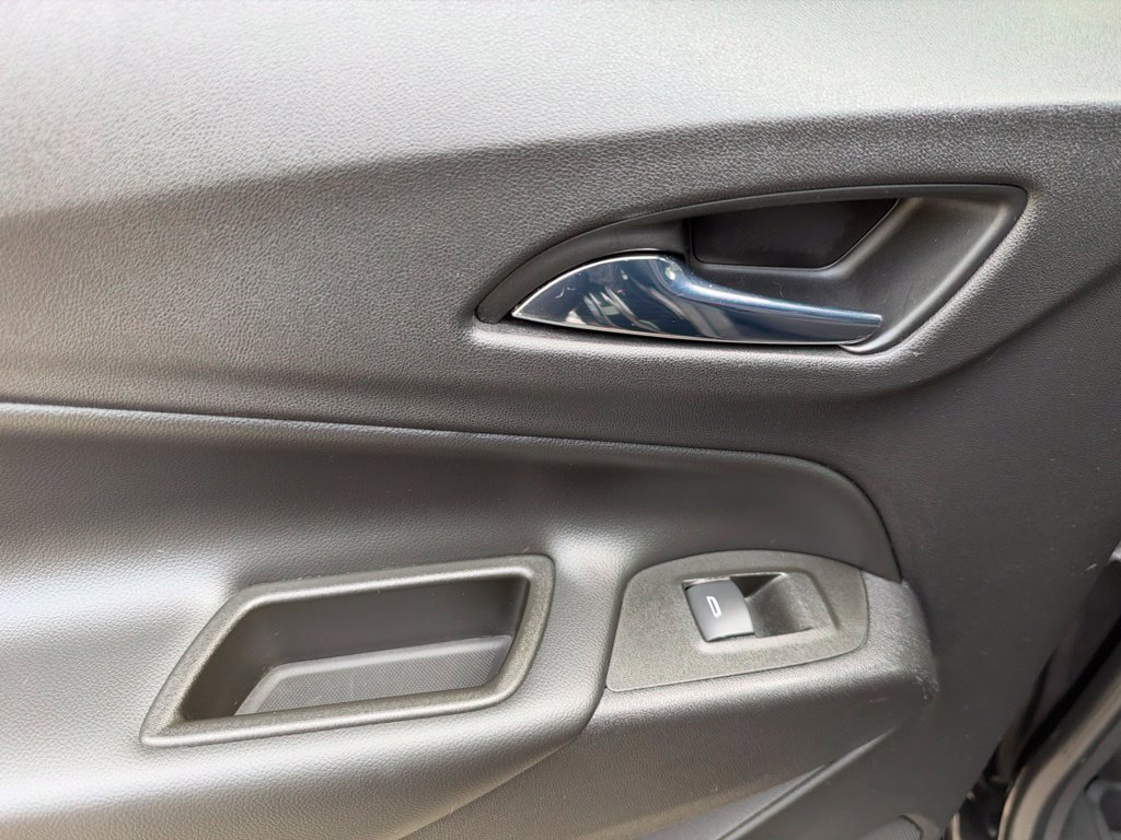 Used 2020 Chevrolet Equinox LT AWD/4WD image 18