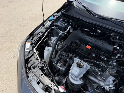 Used 2023 Honda Civic Sport image 36