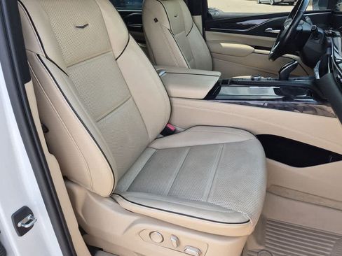 Used 2021 Cadillac Escalade ESV Premium Luxury w/ Driver Assist Tech Package RWD image 23