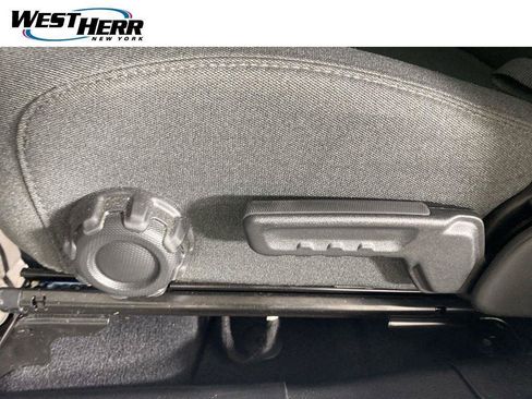 Used 2026 Jeep Wrangler Unlimited Sport AWD/4WD image 16
