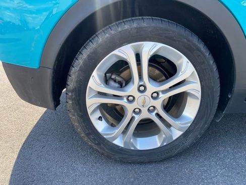 Used 2021 Chevrolet Bolt LT FWD image 26