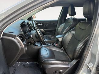 Used 2021 Jeep Cherokee Latitude Plus AWD/4WD video 2