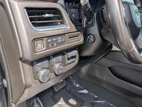 Used 2021 Chevrolet Tahoe Z71 w/ Z71 Off-Road Package AWD/4WD image 24