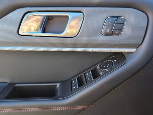 New 2026 Ford Explorer ST-Line w/ ST-Line Street Pack image 31