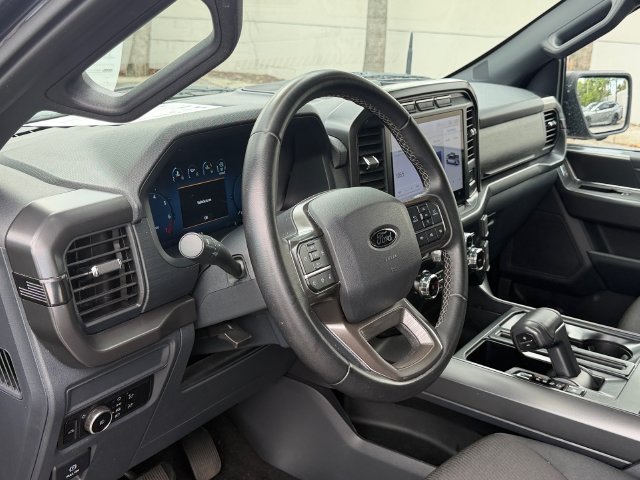 Used 2024 Ford F150 XLT w/ XLT Black Appearance Package RWD image 12