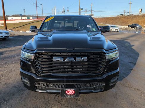 Used 2025 RAM 1500 Laramie w/ Sport Appearance Package image 9