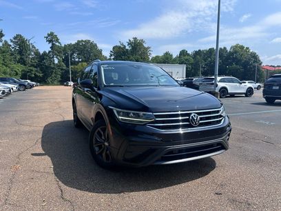 Used 2024 Volkswagen Tiguan SE