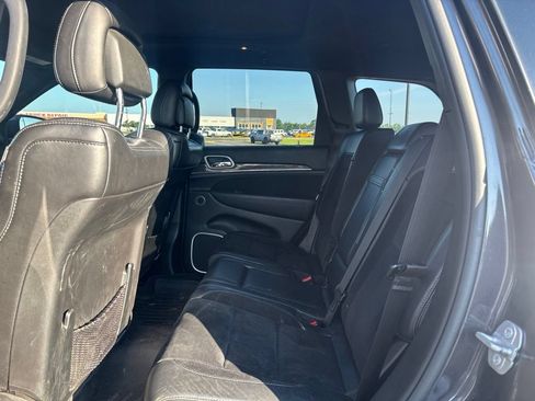 Used 2018 Jeep Grand Cherokee SRT AWD/4WD image 10