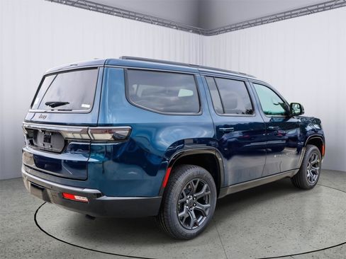 New 2026 Jeep Grand Wagoneer Limited w/ Premium Group II AWD/4WD image 10