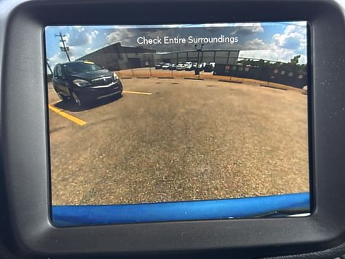 Used 2022 Jeep Renegade Latitude AWD/4WD image 13