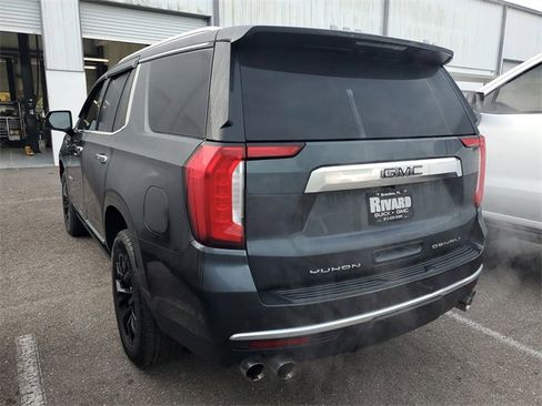 Used 2022 GMC Yukon Denali image 3