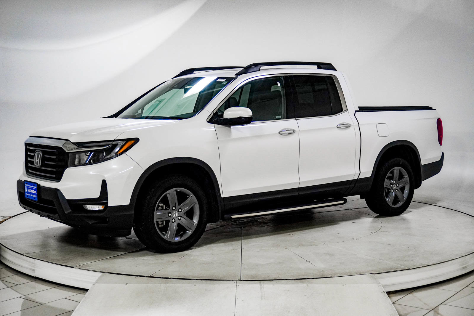 Used 2023 Honda Ridgeline RTL-E image 4