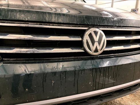 Used 2019 Volkswagen Tiguan S w/ Driver Assistance Package image 30