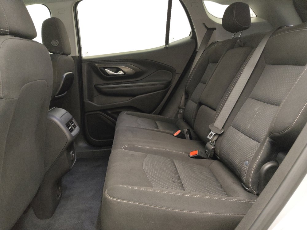 Used 2022 GMC Terrain SLE w/ Driver Convenience Package FWD image 18