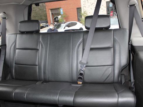 Used 2005 INFINITI QX56 4WD image 13