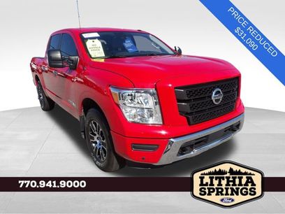 Used 2021 Nissan Titan SV w/ SV Convenience Package