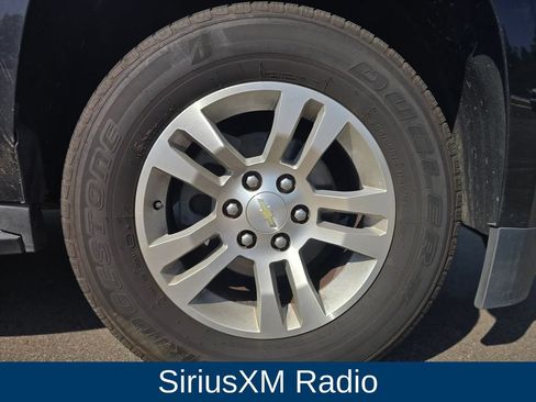 Used 2019 Chevrolet Suburban LT AWD/4WD image 8
