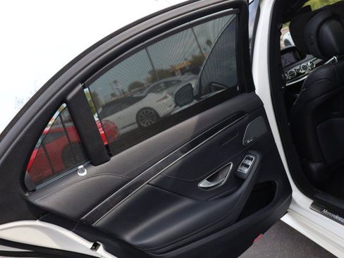 Used 2020 Mercedes-Benz S 450 Sedan image 37