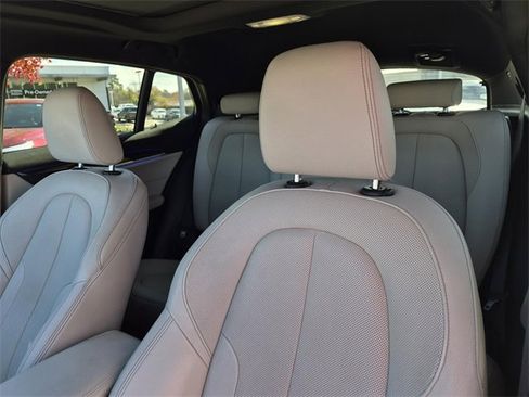 Used 2018 BMW X2 sDrive28i w/ M SportX Package image 27