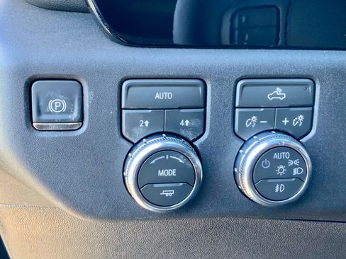 New 2026 GMC Sierra 1500 Elevation image 48