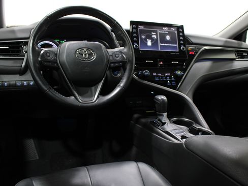 Used 2023 Toyota Camry XSE w/ Cold Weather Package image 2