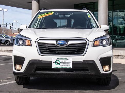 Used 2019 Subaru Forester Premium image 2