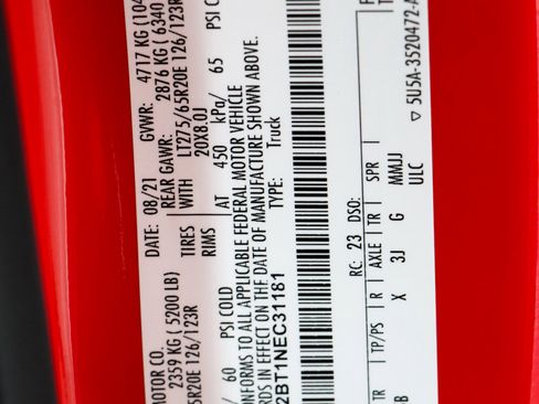 Used 2022 Ford F250 Lariat w/ Lariat Value Package image 35