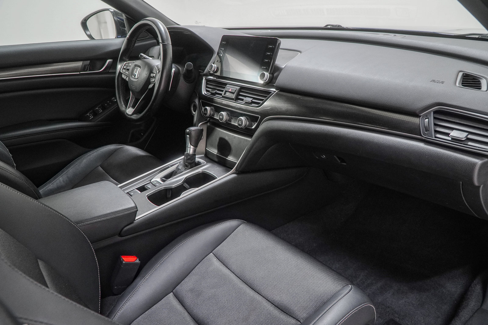 Used 2022 Honda Accord Sport image 35