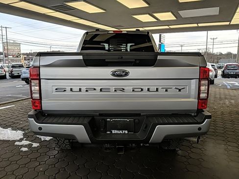 Certified 2022 Ford F250 Lariat w/ Tremor Off-Road Package image 6