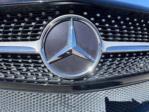 Used 2019 Mercedes-Benz A 220 4MATIC image 23