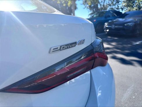 Used 2024 BMW i4 eDrive40 w/ Premium Package RWD image 24