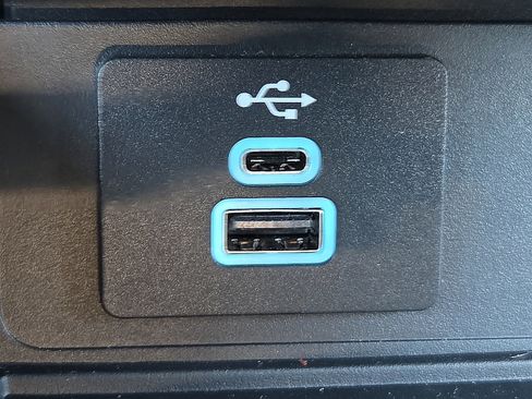 Used 2024 Ford Mustang Dark Horse image 17