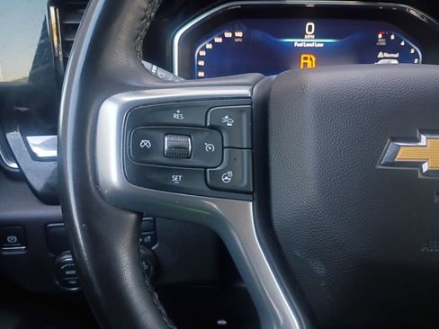 Used 2025 Chevrolet Silverado 1500 LT image 11