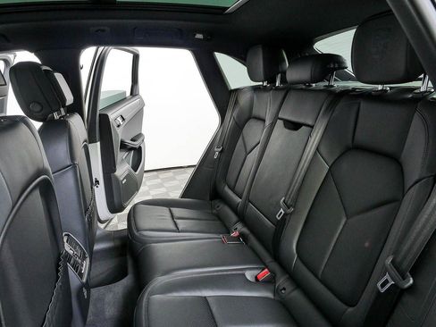 New 2026 Porsche Macan Turbo AWD/4WD image 22