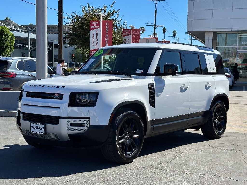 Used 2024 Land Rover Defender 110 S AWD/4WD image 2