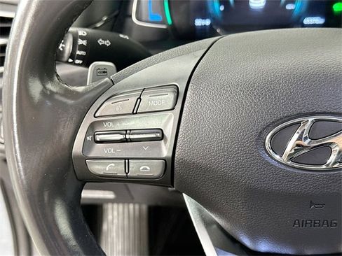 Used 2020 Hyundai Ioniq Limited image 20