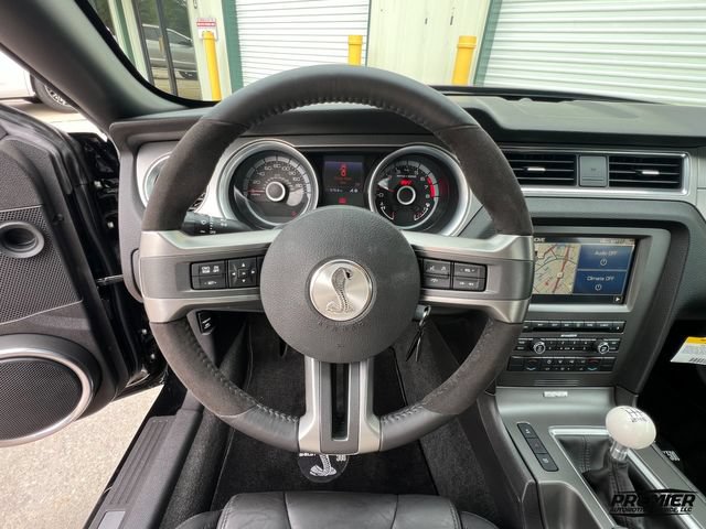 Used 2013 Ford Mustang Shelby GT500 RWD image 54