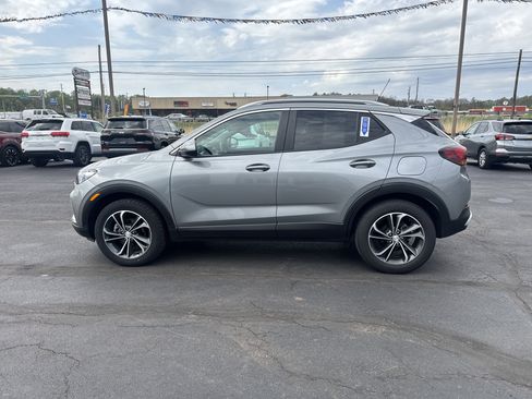 Used 2023 Buick Encore GX Select w/ Safety Package II AWD/4WD image 7