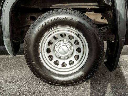 Used 2019 GMC Sierra 1500 4x4 Crew Cab w/ Trailering Package image 33