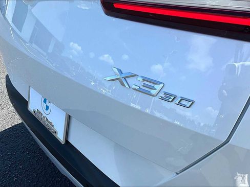 Used 2026 BMW X3 xDrive30 w/ Premium Package image 16