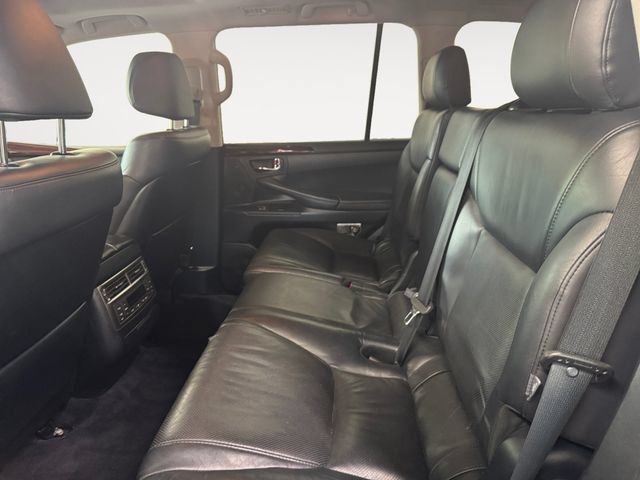 Used 2011 Lexus LX 570 4WD w/ Luxury Pkg image 21