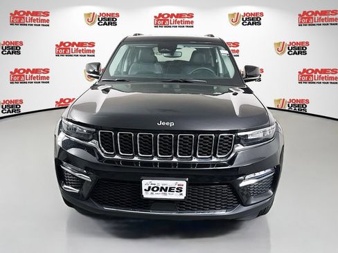 Used 2023 Jeep Grand Cherokee Limited AWD/4WD image 13