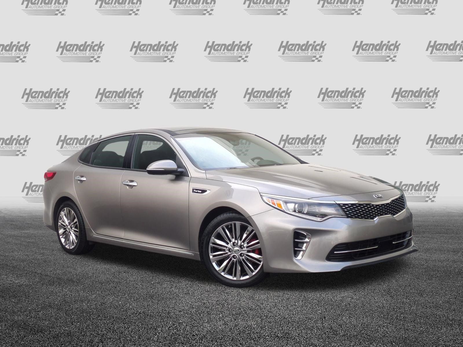 Used 2016 Kia Optima SX w/ Chrome Wheel Package FWD image 2