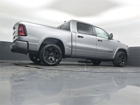 New 2026 RAM 1500 4x4 Crew Cab image 38