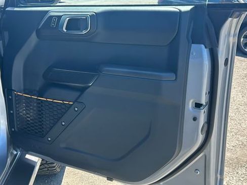 Certified 2024 Ford Bronco Badlands AWD/4WD image 9