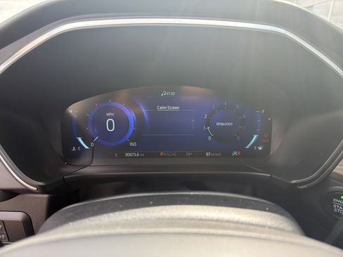 Used 2020 Ford Escape Titanium AWD/4WD image 35
