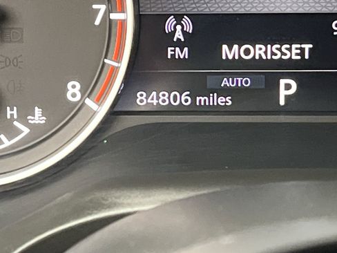 Used 2023 Nissan Rogue SL image 15