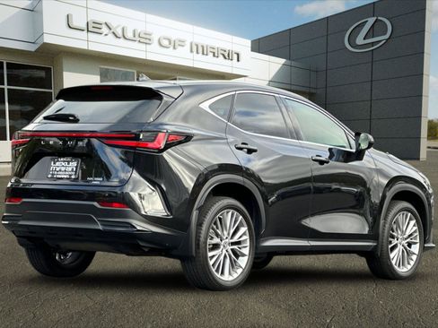 Used 2023 Lexus NX 350 AWD image 8