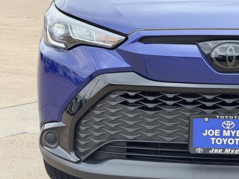 Used 2024 Toyota Corolla Cross SE AWD/4WD image 5